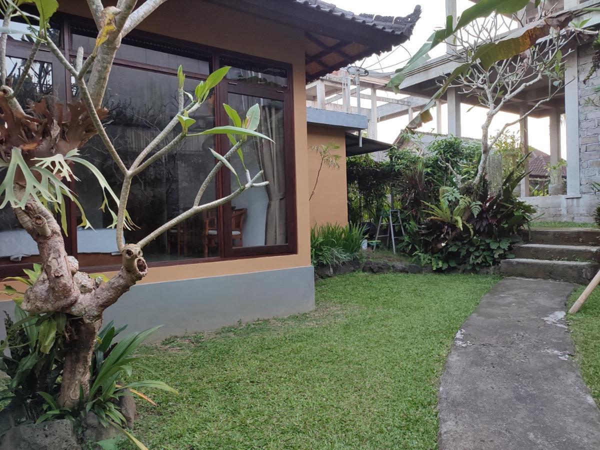 Bhuana Shanti Homestay Ubud Exteriör bild