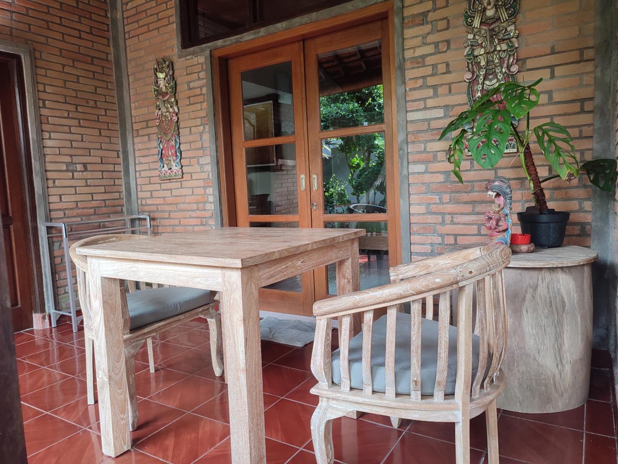 Bhuana Shanti Homestay Ubud Rum bild