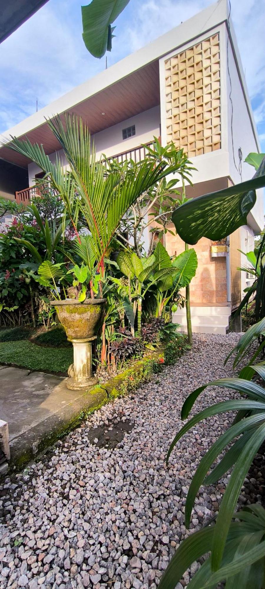 Bhuana Shanti Homestay Ubud Exteriör bild